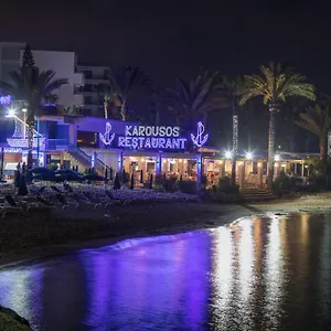  Апарт-отель Karousos